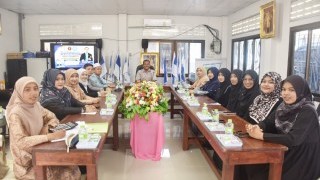 สช.อำเภอเจาะไอร้อง ลงพื้นที่ตรวจติดตามการให้เงินอุดหนุนโรงเรียนเอกชน ประจำปีการศึกษา 2569 ณ โรงเรียนอัลเราะห์มานอนุสรณ์