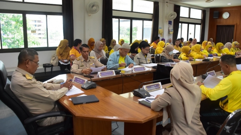 ประชุมสำรวจเด็กตกหล่นในพื้นที่อำเภอแว้ง เพื่อแก้ไขปัญหาเด็กและเยวชนนอกระบบการศึกษาให้เป็นศูนย์