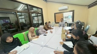 สช.อ.เมืองนราธิวาส ประชุมขับเคลื่อนการจัดการศึกษาเอกชน  กิจกรรมประชุมผู้บริหาร  ครู  และบุคลากรโรงเรียนเอกชนในระบบ  ครั้งที่ 1  ปีงบประมาณ 2569