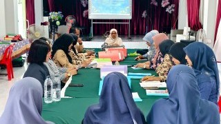 สช.อำเภอเจาะไอร้อง ลงพื้นที่ตรวจติดตามการให้เงินอุดหนุนโรงเรียนเอกชน ประจำปีการศึกษา 2569 ณ โรงเรียนอัลอิสลามียะห์