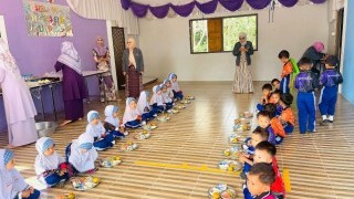 นิเทศ และติดตาม โครงการอาหารเช้านักเรียนที่มีภาวะทุพโภชนาการ(โรงเรียนพระดำริ) ในสังกัดสำนักงานการศึกษาเอกชนอำเภอรือเสาะ 