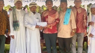  ร่วมงานสมทบทุนเพื่อการต่อเติมอาคารมูศอลลาของสถาบันศึกษาปอเนาะ มะหัดเราฎอตุสสาอาดะห์ 