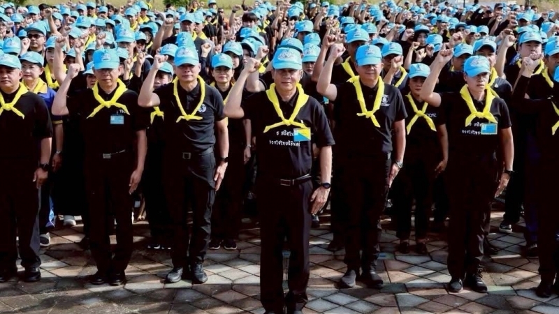 สช.อ.เมืองนราธิวาส ร่วมกิจกรรมจิตอาสาบำเพ็ญสาธารณประโยชน์ เนื่องในวันพ่อขุนรามคำแหงมหาราช และวันสมเด็จพระนเรศวรมหาราช