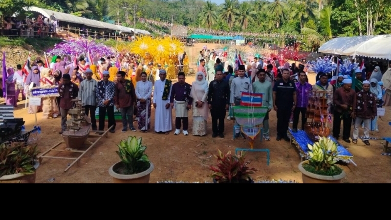 เข้าร่วมโครงการการแข่งขันกีฬาสัมพันธ์และกิจกรรมวิชาการของศูนย์การศึกษาอิสลามประจำมัสยิด (ตาดีกา) ตำบลร่มไทร