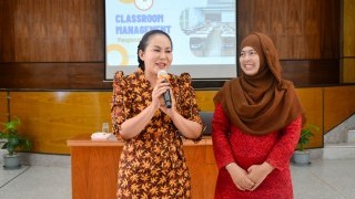 จัดโครงการ การประยุกต์ใช้ระบบ มักตับปรับปรุงรูปแบบการเรียนการสอนให้ทันสมัย ยกระดับคุณภาพการเรียนการสอนให้ทันสมัย มีประสิทธิภาพ