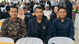 ร่วมให้การต้อนรับ  ศาสตราจารย์ ดร.นฤมล ภิญโญสินวัฒน์ รัฐมนตรีว่าการกระทรวงศึกษาธิการ 