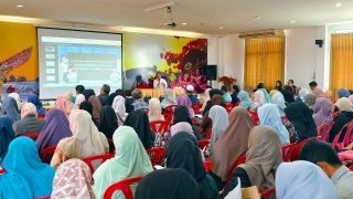 สช.อำเภอเจาะไอร้อง ร่วมประชุมสรุปผลการตรวจ ติดตาม และกำกับการใช้จ่ายเงินอุดหนุนของโรงเรียนเอกชน ปีการศึกษา 2568