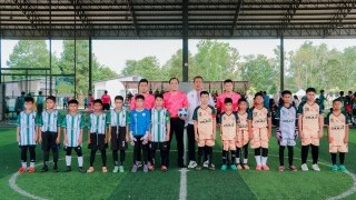 ร่วมพิธีเปิดกิจกรรมการแข่งขันกีฬาฟุตบอลสนามหญ้าเทียม “ชิงแชมป์ สช.จชต.” ระดับจังหวัดนราธิวาส ณ สนามฟุตบอลหญ้าเทียมสวนนราเปี่ยมสุข อำเภอเมืองนราธิวาส จังหวัดนราธิวาส