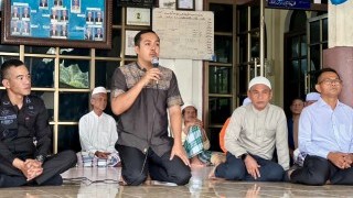 พบปะผู้นำศาสนา ผู้นำท้องที่/ผู้นำท้องถิ่น และประชาชน พร้อมร่วมละหมาดวันศุกร์ร่วมกับประชาชนในพื้นที่