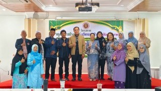 ร่วมประชุมสรุปผลการนิเทศศูนย์การศึกษาอิสลามประจำมัสยิด (ตาดีกา) ภายใต้โครงการ “ครูตาดีกาสร้างสรรค์ นวัตกรรมสร้างคน สู่สังคมคุณภาพ”
