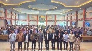 ร่วมกิจกรรมการอบรมพัฒนาศักยภาพครูสอนศาสนาอิสลามในโรงเรียนเอกชนสอนศาสนาอิสลาม