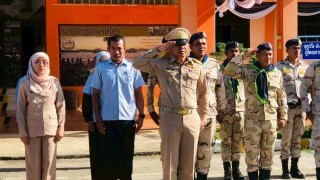 ร่วมเคารพธงชาติ