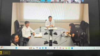 เข้าร่วมการอบรม Canva Education สำหรับหลักสูตรสำหรับเจ้าหน้าที่ ผ่านระบบ Zoom Meeting