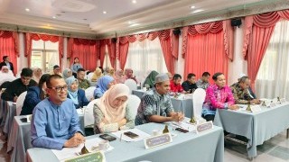 ประชุมสรุปผลการดำเนินการติดตามและกำกับการใช้จ่ายเงินอุดหนุนของโรงเรียนเอกชนปีการศึกษา 2566 และประชุมสรุปผลการตรวจนิเทศและติดตามการใช้เงินอุดหนุน ปีงบประมาณ 2568