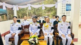 ร่วมพิธีพระราชทานน้ำหลวงอาบศพ และวางพวงมาลาพระราชทานจากพระบาทสมเด็จพระเจ้าอยู่หัว สมเด็จพระนางเจ้าฯ พระบรมราชินี  และพระบรมวงศานุวงศ์