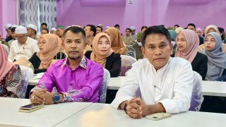 ผอ.สช.อ.เมืองนราธิวาส  ร่วมการประชุมผู้บริหารโรงเรียนเอกชนในระบบ