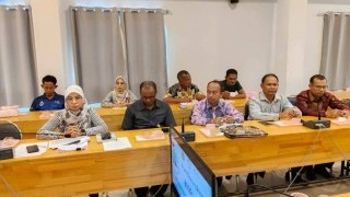 สช.อ.เมืองนราธิวาส เข้าร่วมประชุมเพื่อซักซ้อมการเตรียมงานพิธีเปิดและขบวนแห่ทางบกงานของดีเมืองนรา ประจำปี 2568