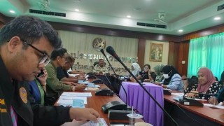 ร่วมประชุมคณะกรรมการบริหารงานอำเภอแบบบูรณาการ (ก.บ.อ.)/ ประชุมเจ้าหน้าที่สำนักงานเขต การดำเนินโครงการลงทะเบียนเพื่อสวัสดิการแห่งรัฐ ปี ๒๕๖๙