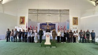 เข้าร่วมพิธีเปิดกิจกรรมค่ายบำบัดรักษาผู้ป่วยยาเสพติด 1 อำเภอ 1 ค่ายบำบัด